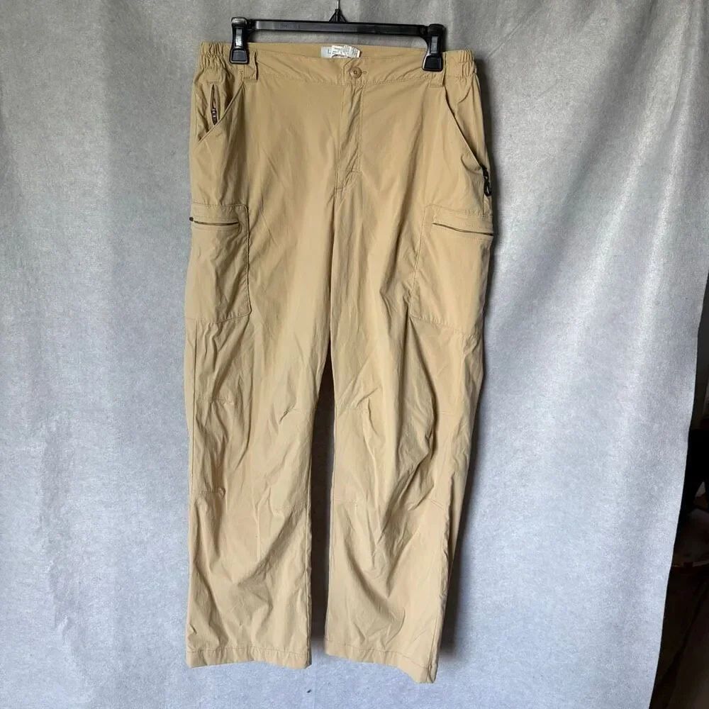 L.L. Bean Women's Vista Trekking Pants Mid-Rise Straight-Leg Hiking Outdoor Sz M